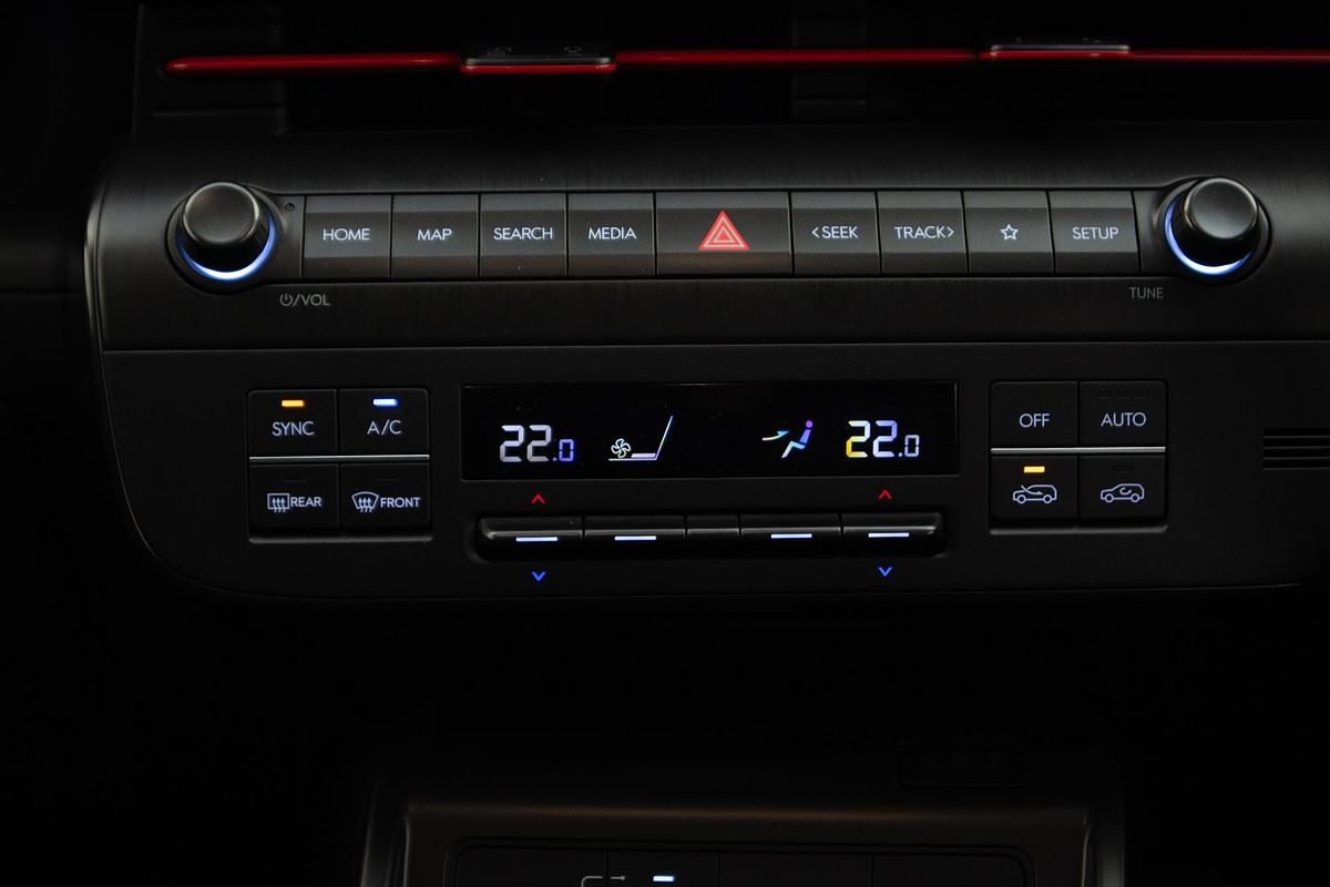 2024 Hyundai Kona Premium N Line SX2.V2