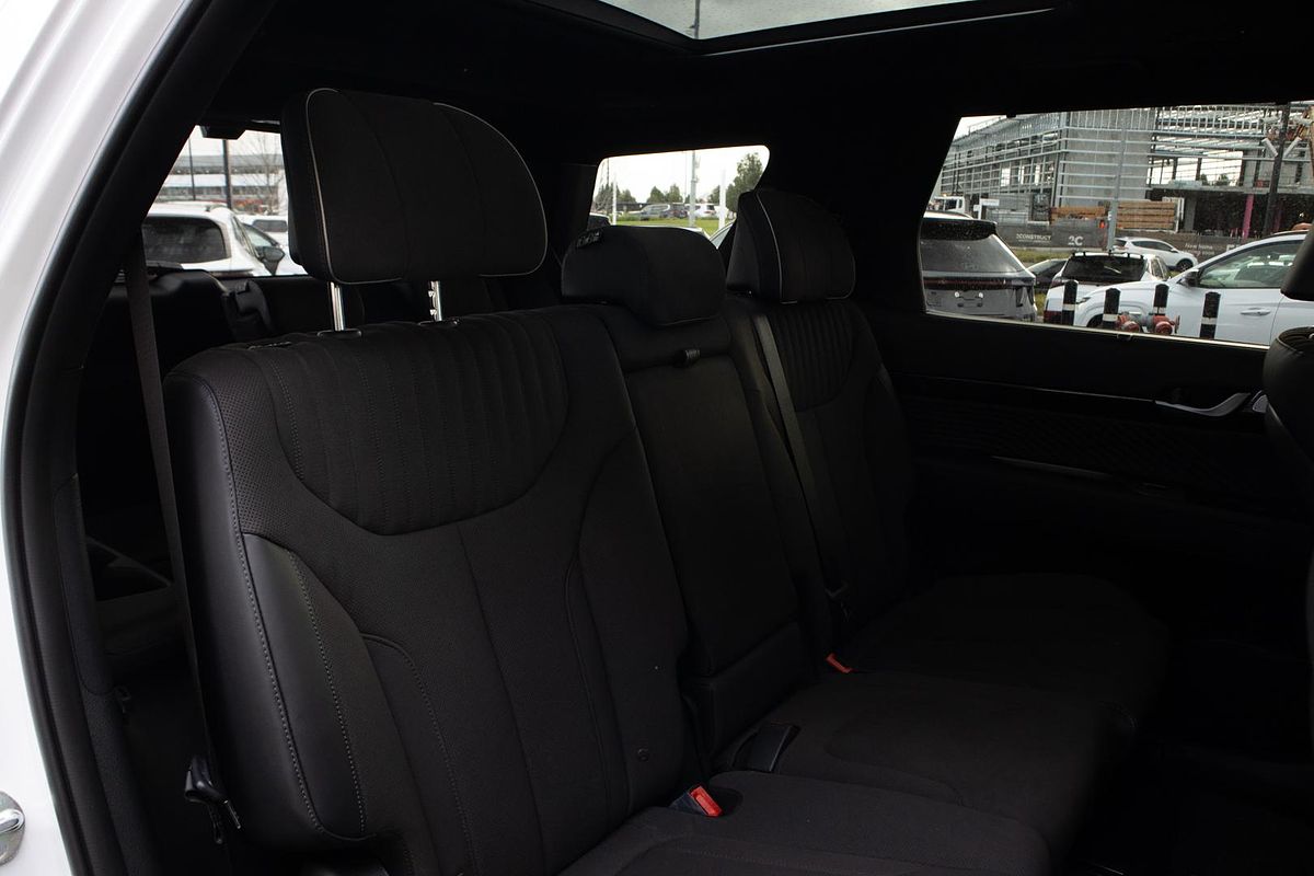 2024 Hyundai Palisade Calligraphy Black Ink LX2.V5