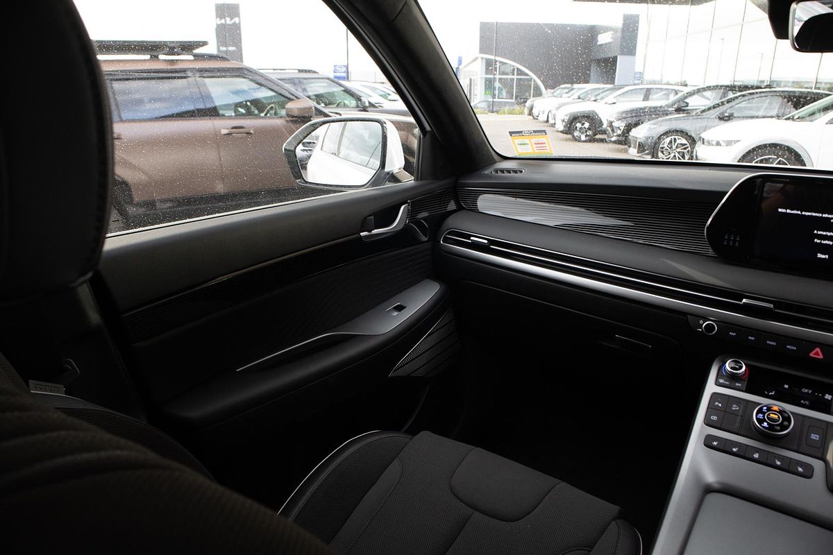 2024 Hyundai Palisade Calligraphy Black Ink LX2.V5