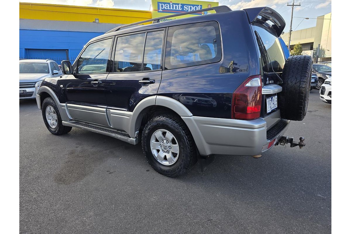 2003 Mitsubishi Pajero Exceed NP