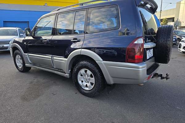 2003 Mitsubishi Pajero Exceed NP
