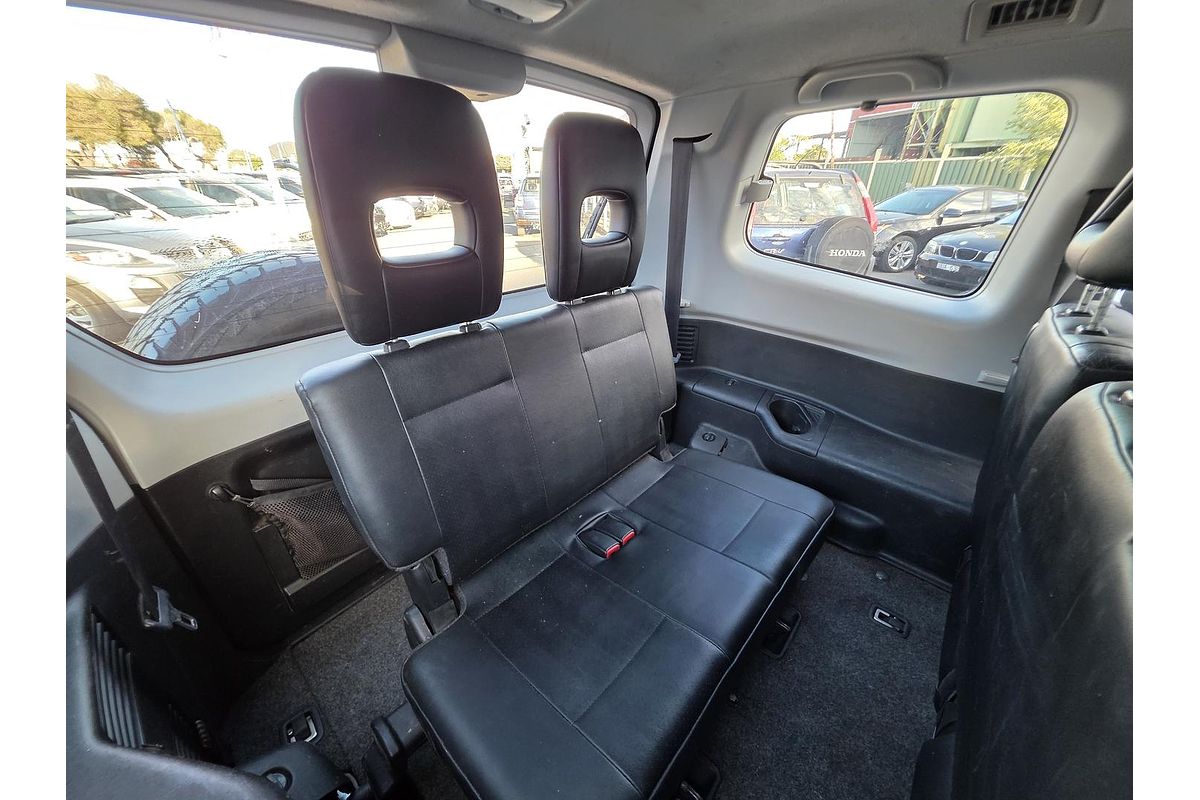 2003 Mitsubishi Pajero Exceed NP