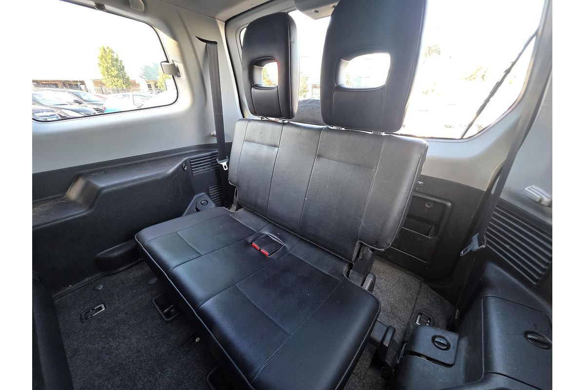 2003 Mitsubishi Pajero Exceed NP