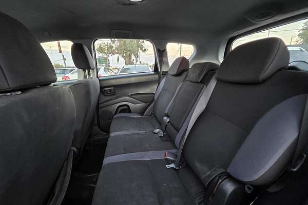 2009 Mitsubishi Outlander LS ZH