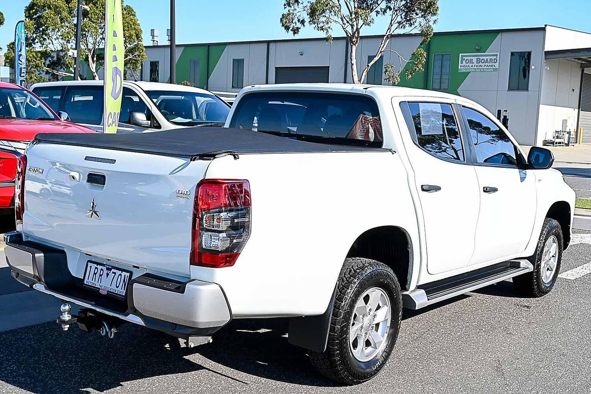 2019 Mitsubishi Triton GLX+ MR 4X4