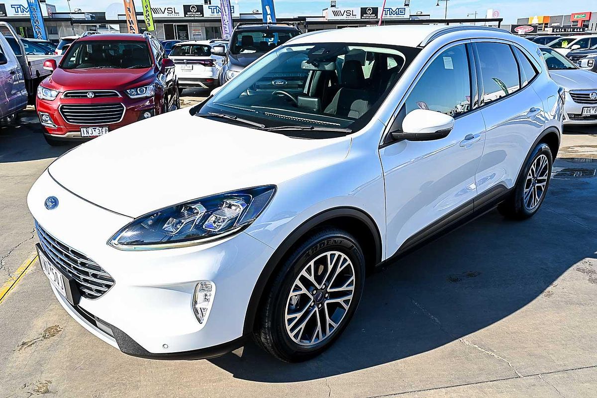 2022 Ford Escape ZH