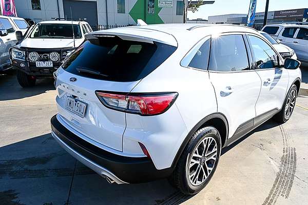 2022 Ford Escape ZH