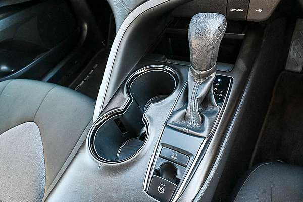 2022 Toyota Camry Ascent AXVA70R