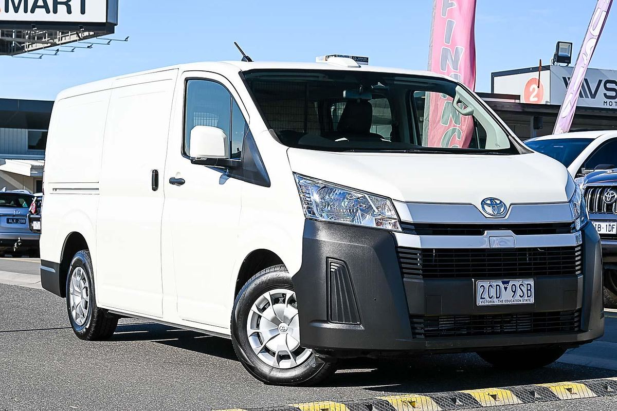 2022 Toyota Hiace GDH300R LWB