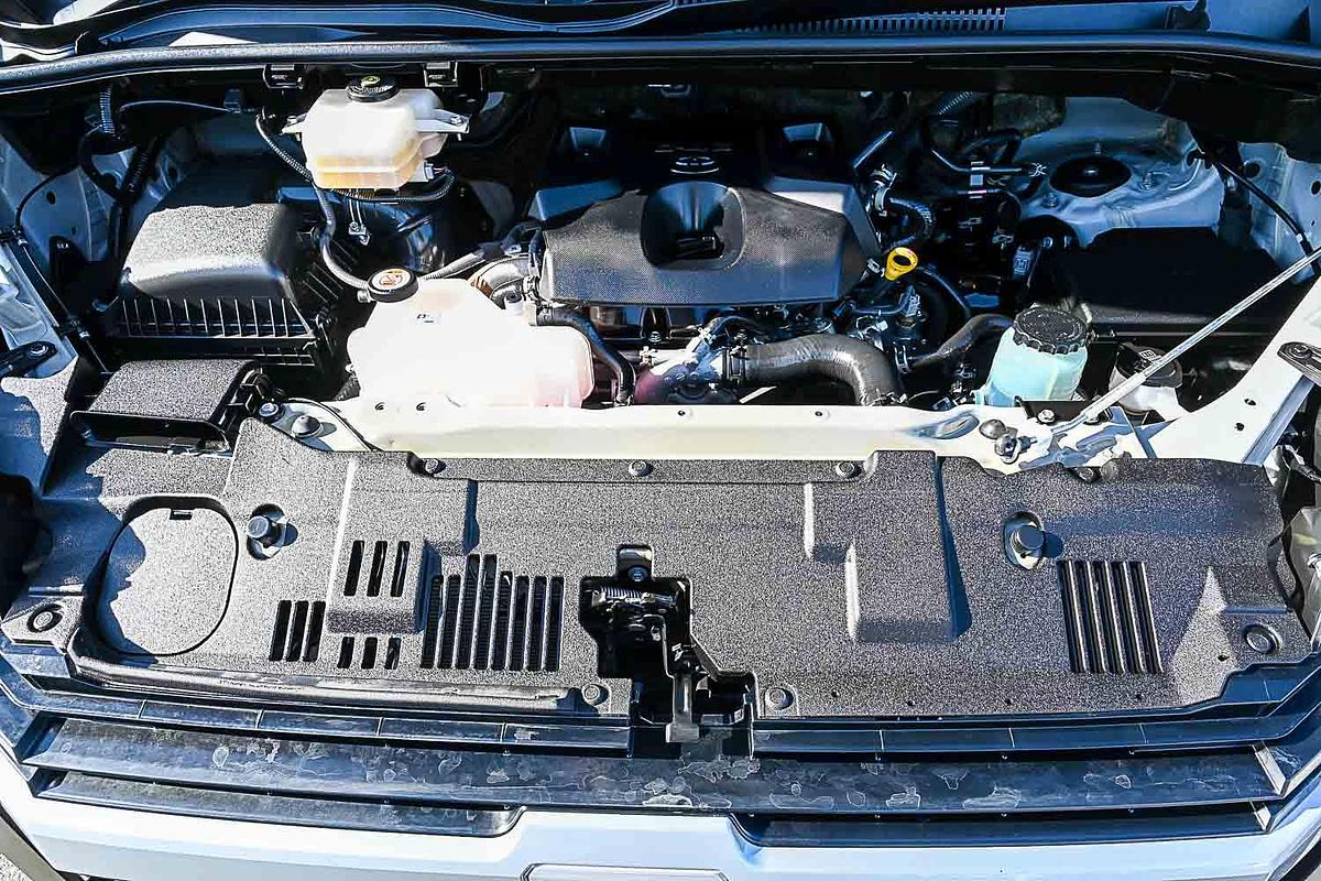 2022 Toyota Hiace GDH300R LWB