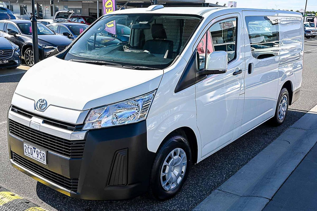 2022 Toyota Hiace GDH300R LWB