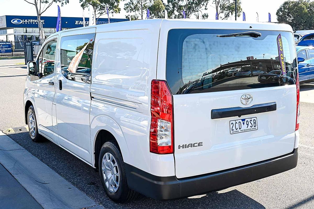2022 Toyota Hiace GDH300R LWB