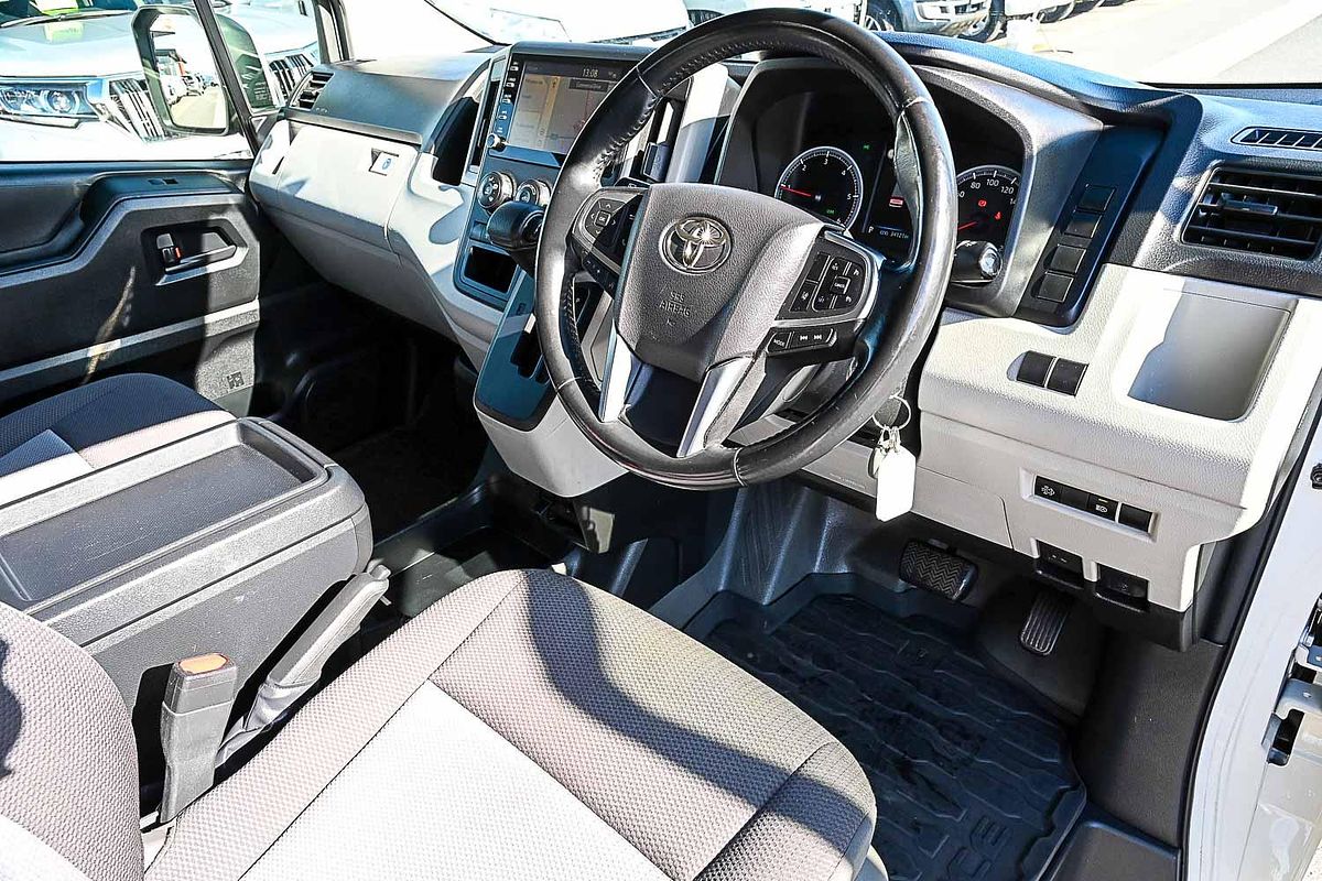 2022 Toyota Hiace GDH300R LWB