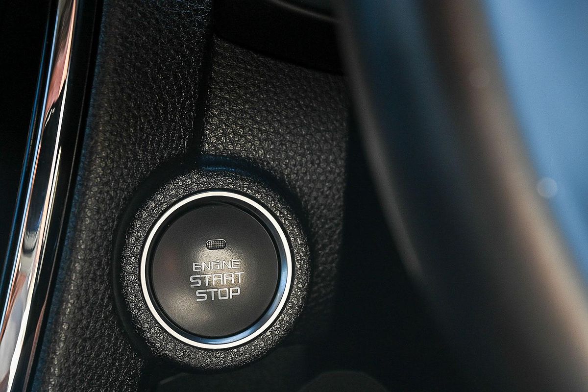 2023 Isuzu MU-X LS-T