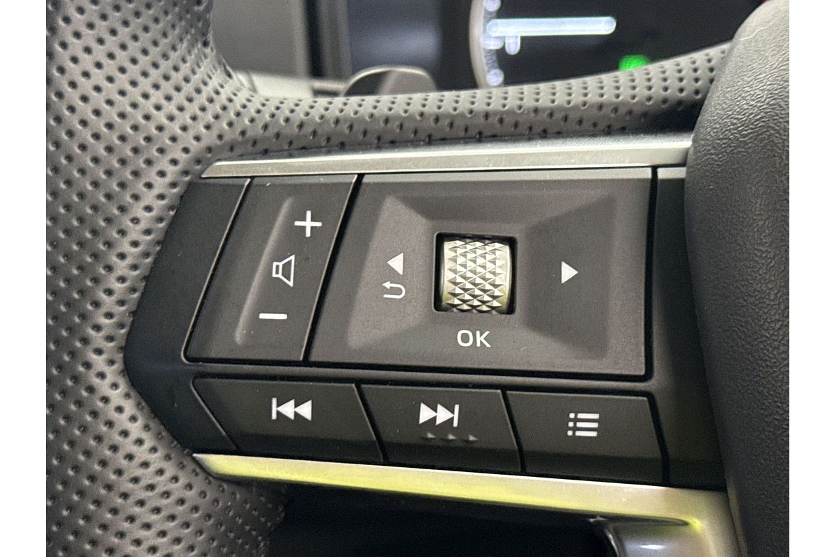2023 Mitsubishi Outlander LS ZM