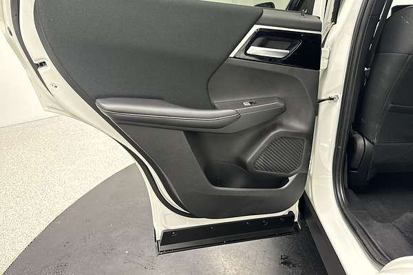 2023 Mitsubishi Outlander LS ZM