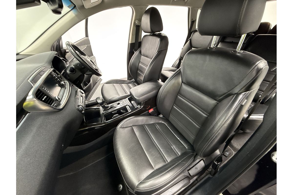 2018 Kia Sorento SLi UM