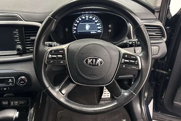 2018 Kia Sorento SLi UM