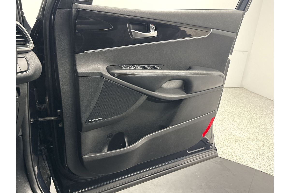 2018 Kia Sorento SLi UM
