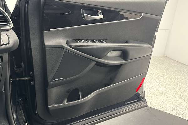 2018 Kia Sorento SLi UM