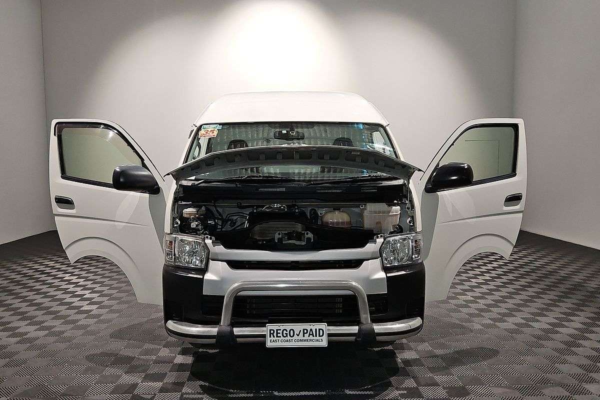 2015 Toyota Hiace KDH221R