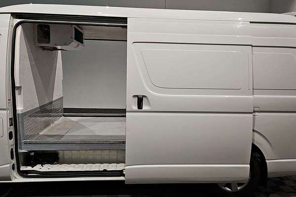 2015 Toyota Hiace KDH221R