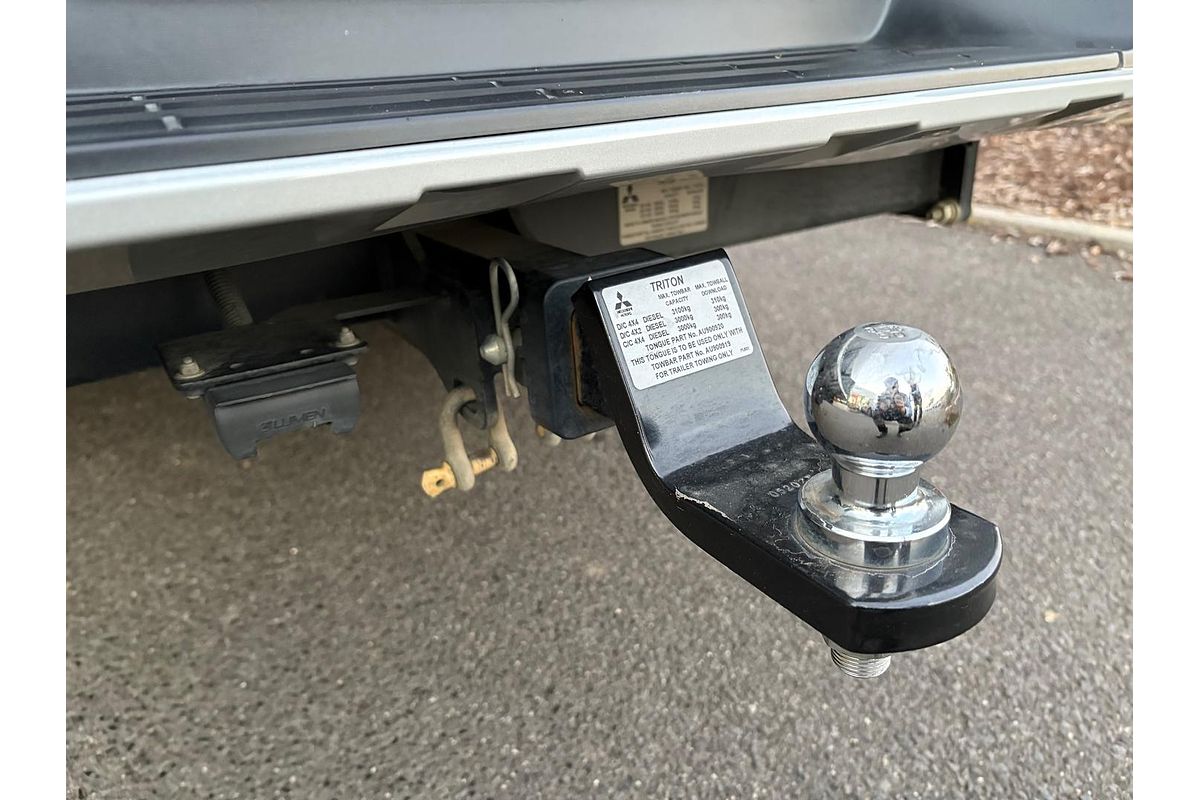 2019 Mitsubishi Triton GLS Premium MR 4X4