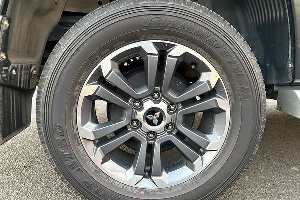2019 Mitsubishi Triton GLS Premium MR 4X4
