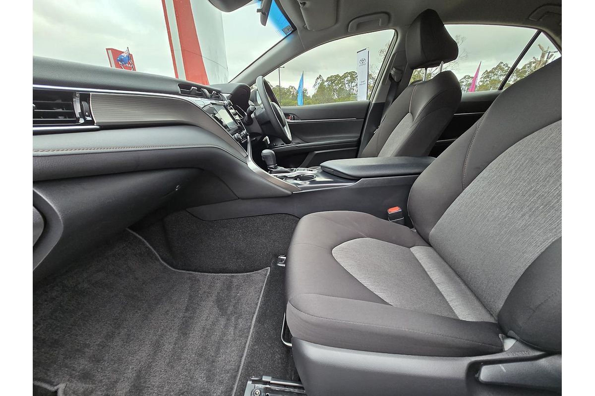 2018 Toyota Camry Ascent ASV70R