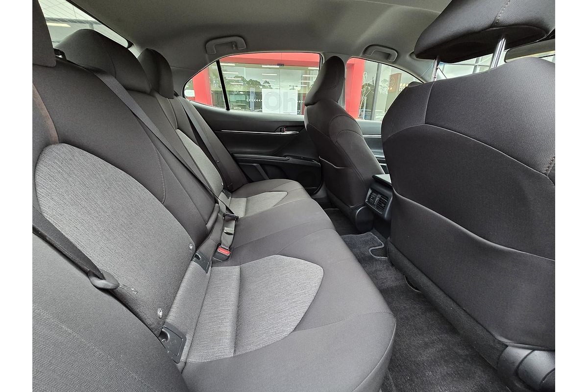 2018 Toyota Camry Ascent ASV70R