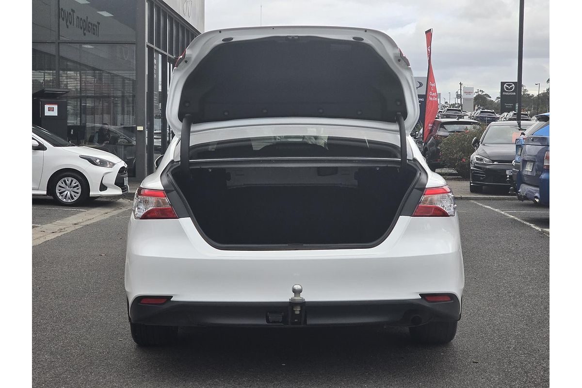 2018 Toyota Camry Ascent ASV70R