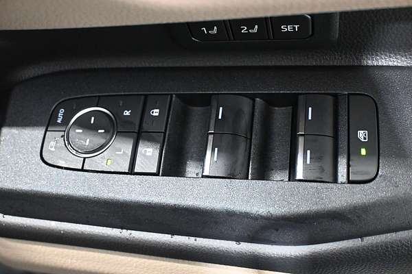 2024 Toyota Landcruiser Prado VX GDJ251R