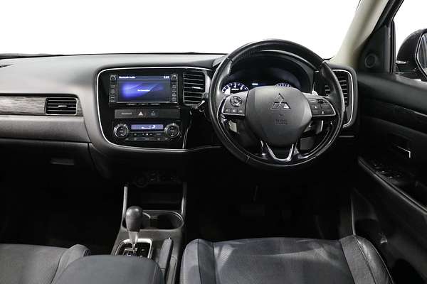 2015 Mitsubishi Outlander Exceed ZK