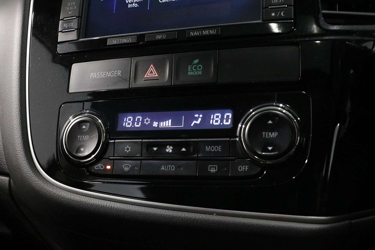 2015 Mitsubishi Outlander Exceed ZK