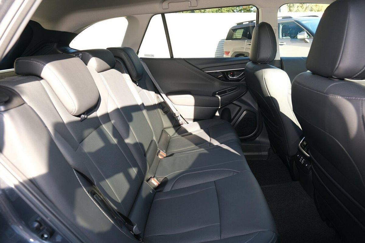 2025 Subaru Outback AWD Touring 6GEN