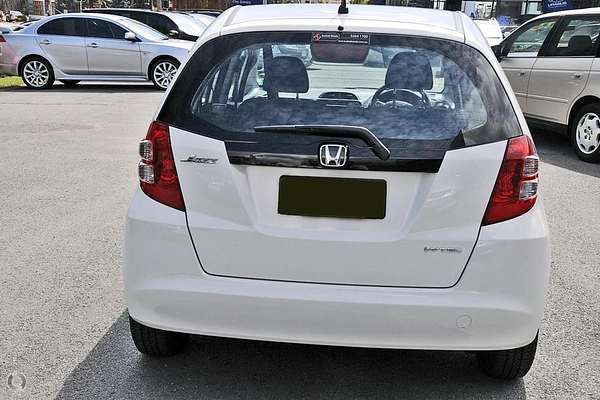 2010 Honda Jazz GLi GE