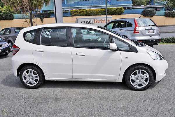 2010 Honda Jazz GLi GE