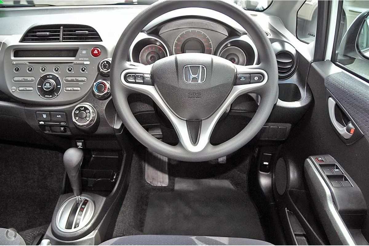 2010 Honda Jazz GLi GE