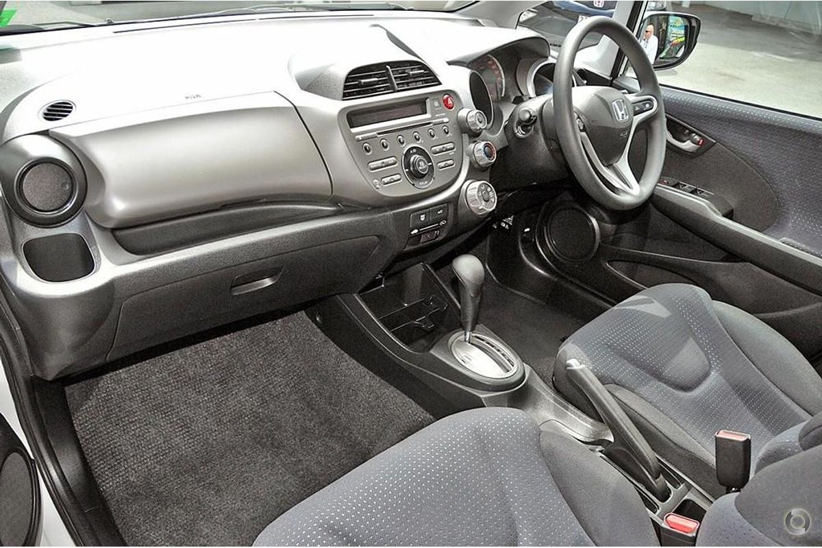 2010 Honda Jazz GLi GE