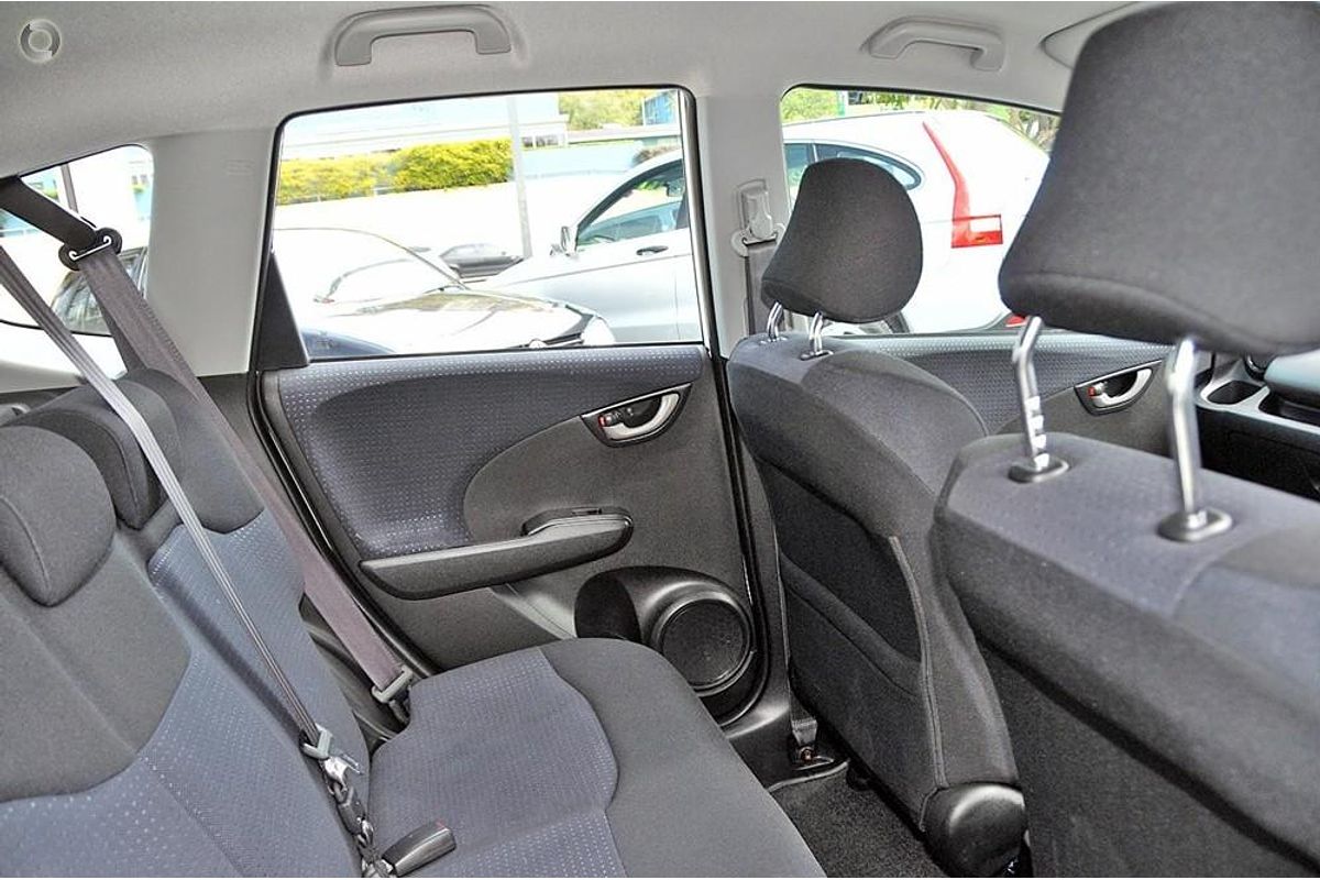 2010 Honda Jazz GLi GE