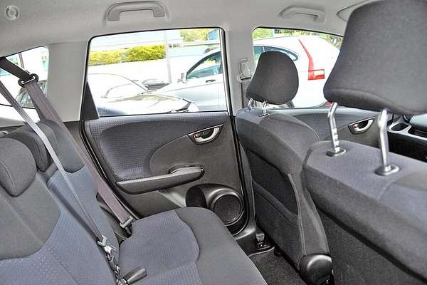 2010 Honda Jazz GLi GE