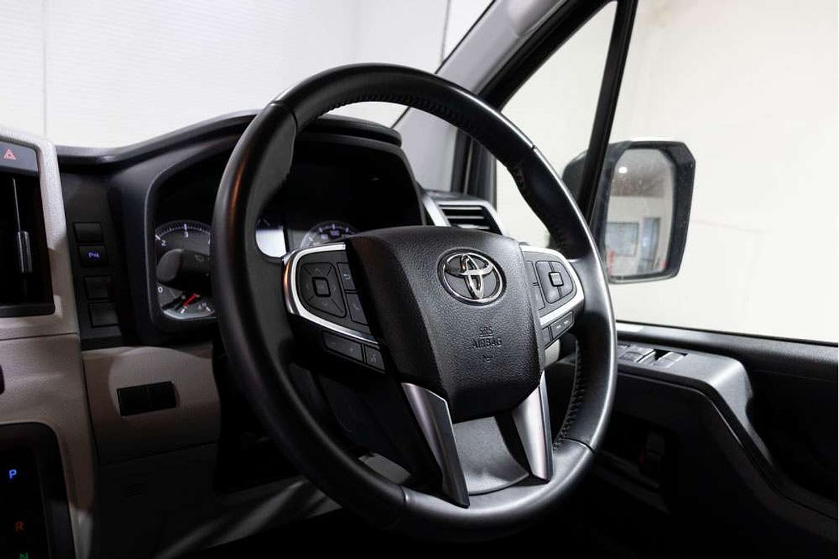 2022 Toyota Hiace GDH300R LWB