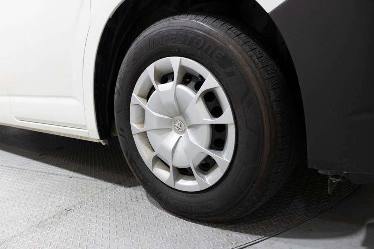 2022 Toyota Hiace GDH300R LWB