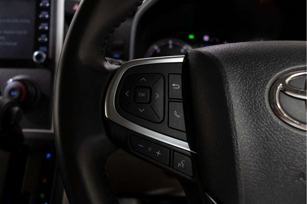 2022 Toyota Hiace GDH300R LWB