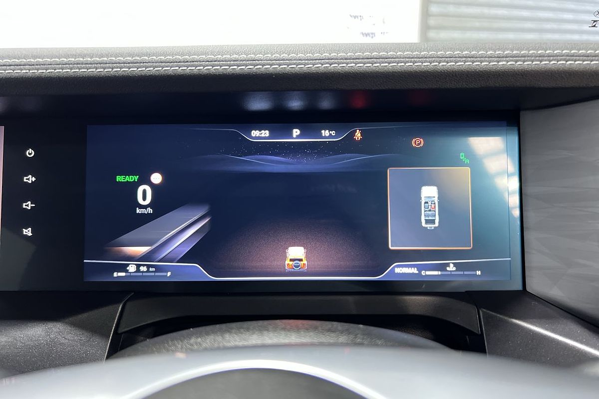 2023 GWM Tank 300 Ultra Hybrid P01