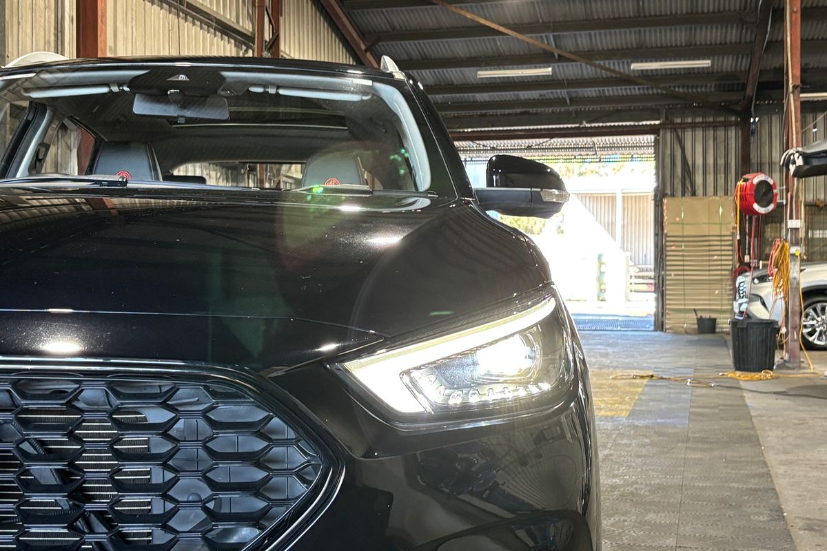 2021 MG ZS Essence AZS1