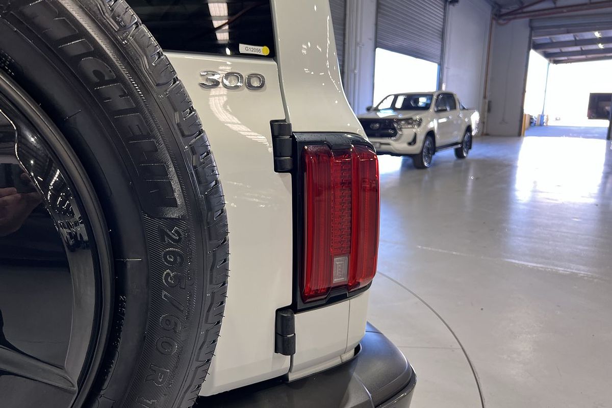 2023 GWM Tank 300 Ultra Hybrid P01