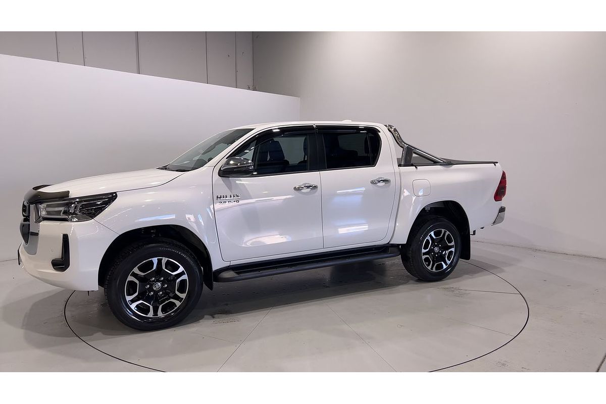 2021 Toyota Hilux SR5 GUN126R 4X4