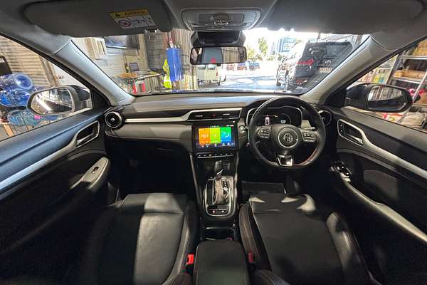 2021 MG ZS Essence AZS1