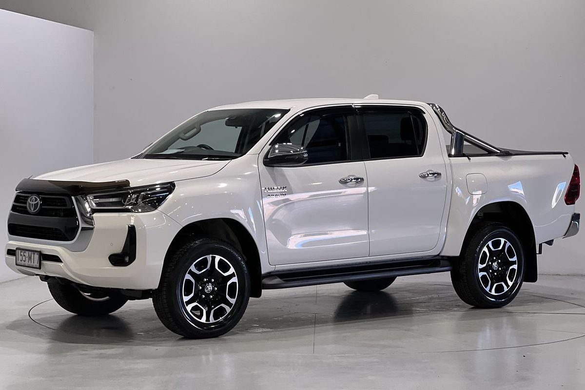 2021 Toyota Hilux SR5 GUN126R 4X4